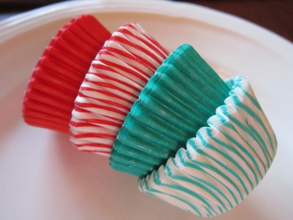 60 Assorted Red & Jade Cake Pop - Candy Cup - Mini Baking Liners Il_570xn