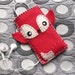TOMO FOXIE - a cute little kawaii case for your iPod Touch or iPhone in red and white felt.