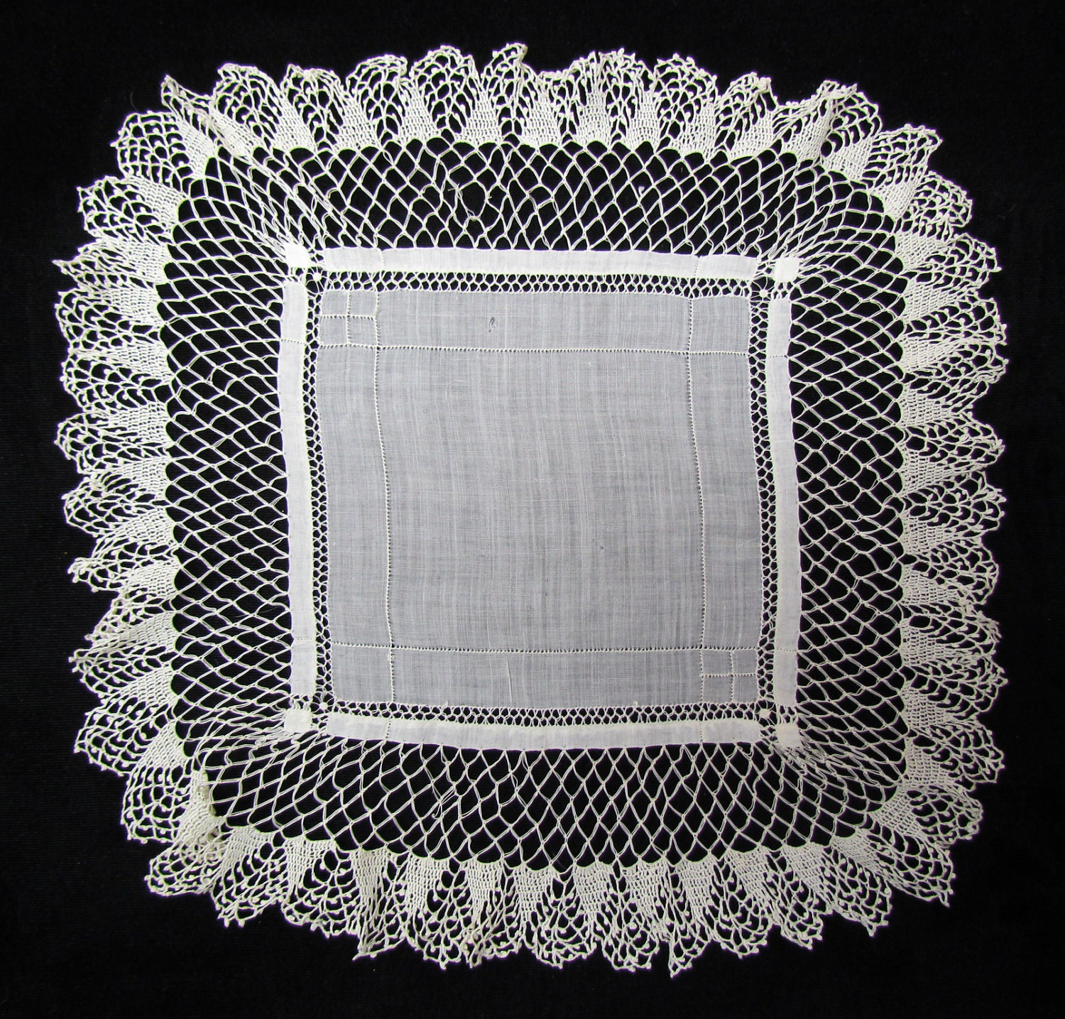 Vintage lace trimmed handkerchief, late 1800’s, Victorian wedding hanky ...