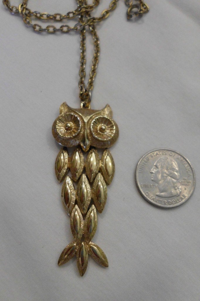 vintage-avon-own-necklace-gold-toned