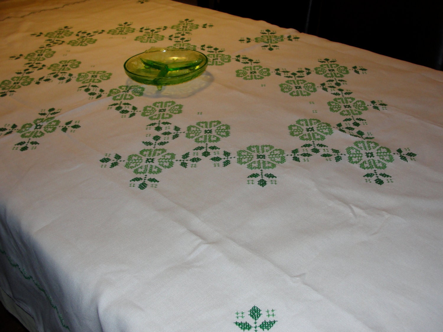 Beautiful Irish Linen Tablecloth with Green Clover Embroidery