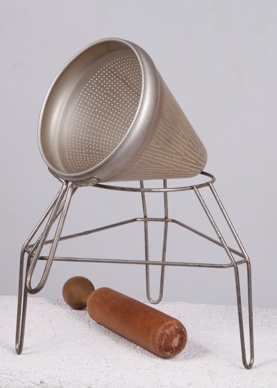 Vintage Colander Juicer Tomato Sieve