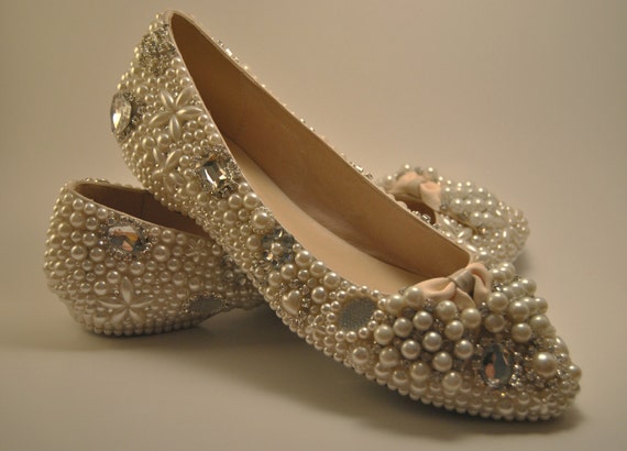 Items similar to READY TO SHIP - Bridal Shoes - Pearl and Crystal ...