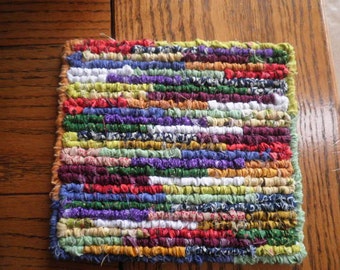 Hand Made Pot Holder, 7 x 7.5 Inch, Pot Holder, Primitive Pot Luck, Kitchen Housewares, Hand Woven Hot Pad, Country Style Mat, Table Mat