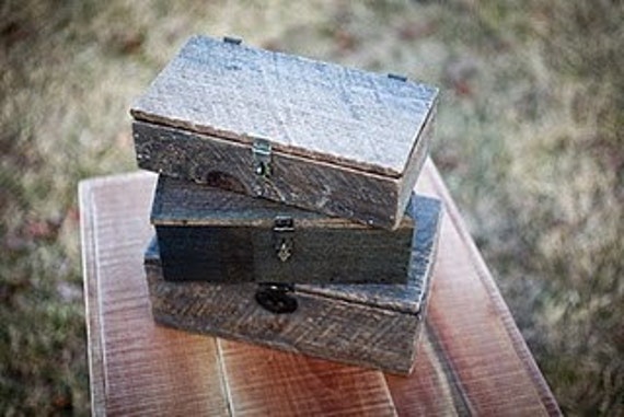 barnwood toy box