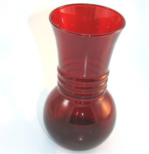 Royal Ruby Red Vase Anchor Hocking Glass By Buybackyesterday 8042