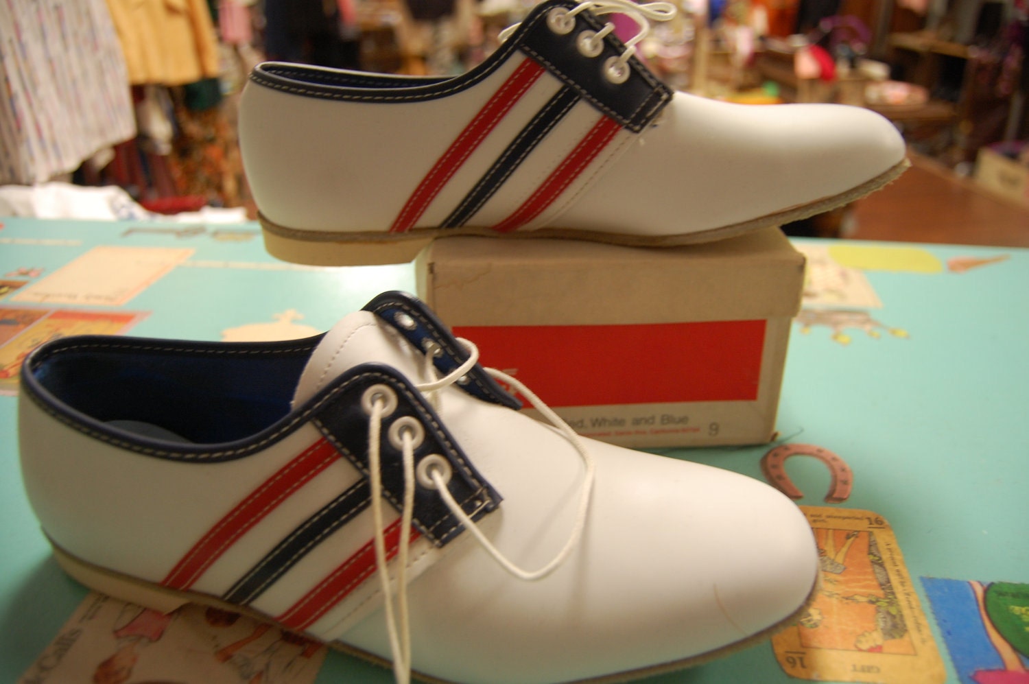 VINTAGE AMF Voit BOWLING shoes Womens Size 9 New with box Red