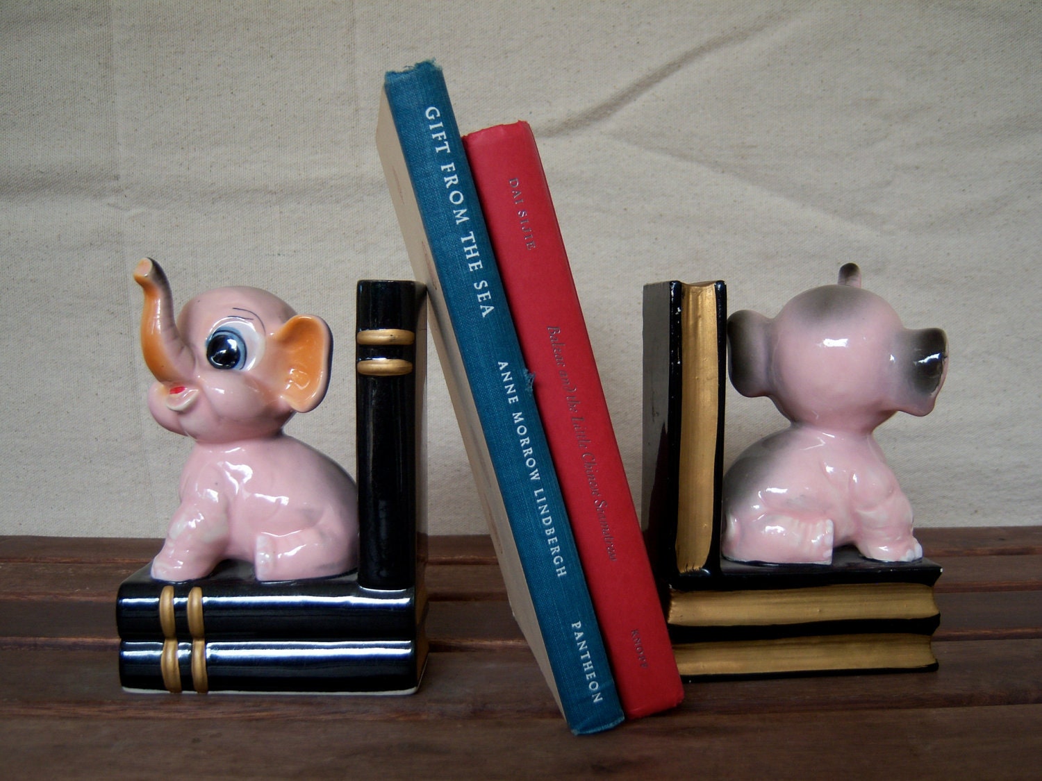 Adorable Pink Elephant Bookends by nightwoodvintage on Etsy