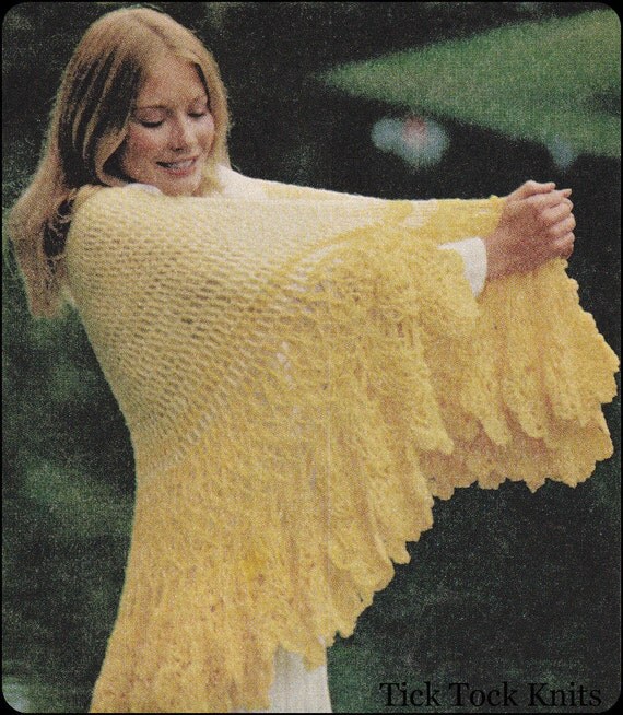 No.132 PDF Vintage Crochet Pattern Womens Scalloped Edged
