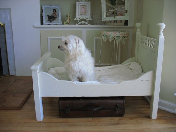 Items similar to Antique Victorian Toddlers Bed/ Dog Bed/ Doll Bed on Etsy