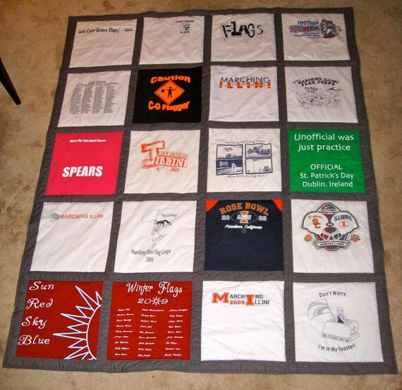 Items similar to Custom Made Twin Tee Shirt Quilt on Etsy