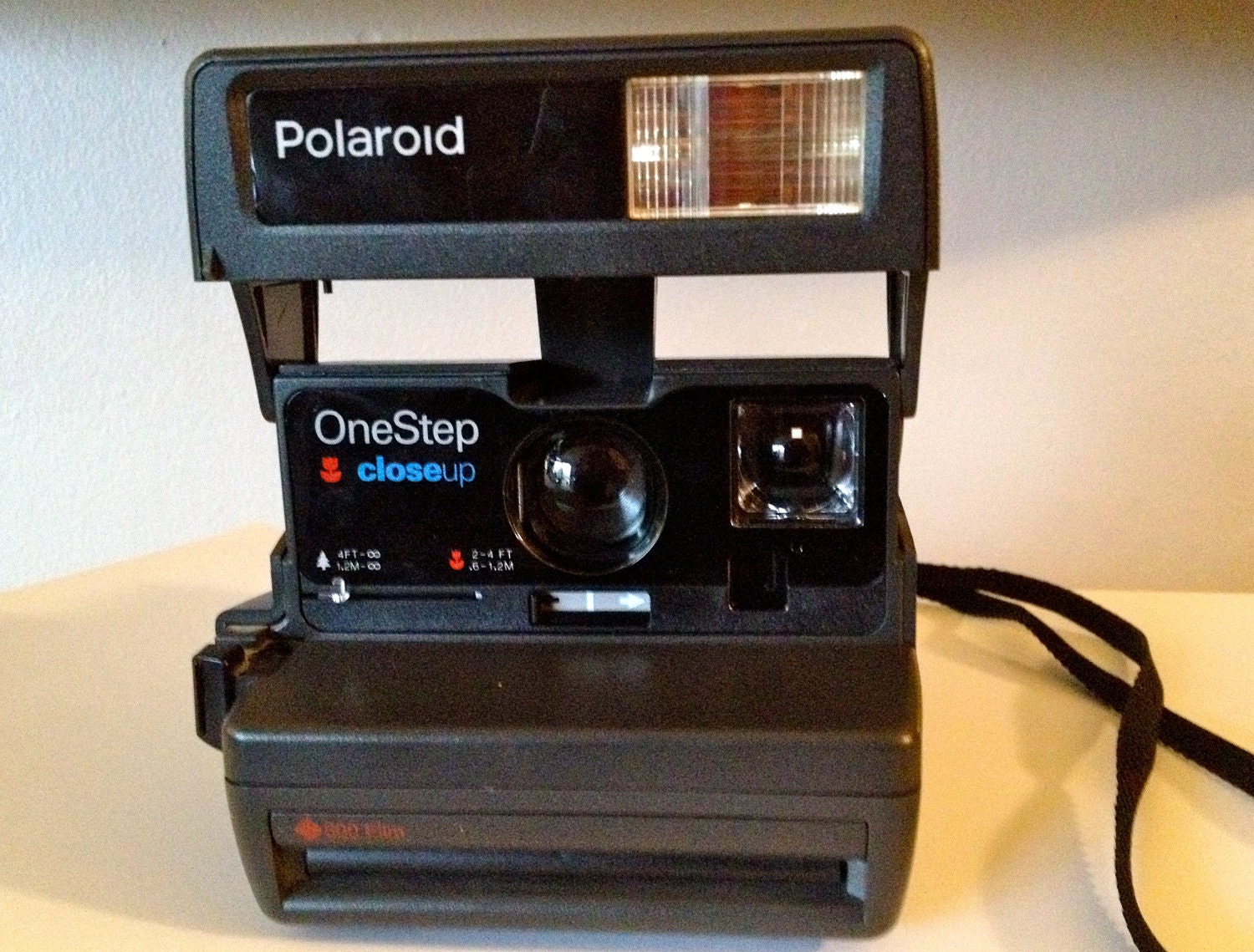 TESTED Vintage Polaroid OneStep Close Up Instant Camera