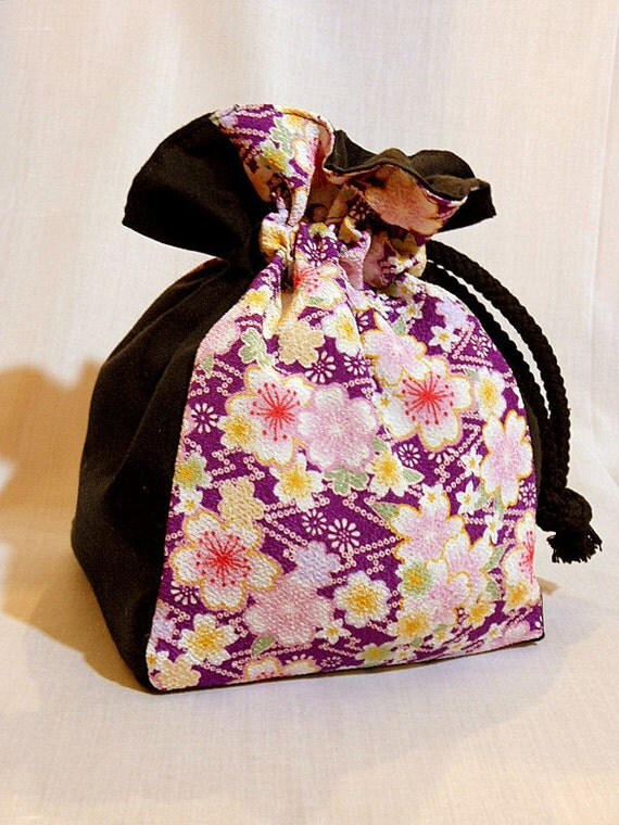 Kimono Fabric Jewelry Bag Cosmetic Bag Pouch Small by KaeArtworks