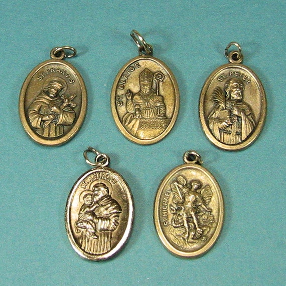 Vintage Religious Medals 5 Pieces All Saints by goodwillvintage