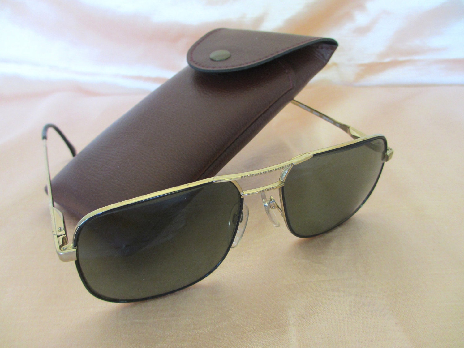 SALE Luxottica Klixx Aviator Sunglasses