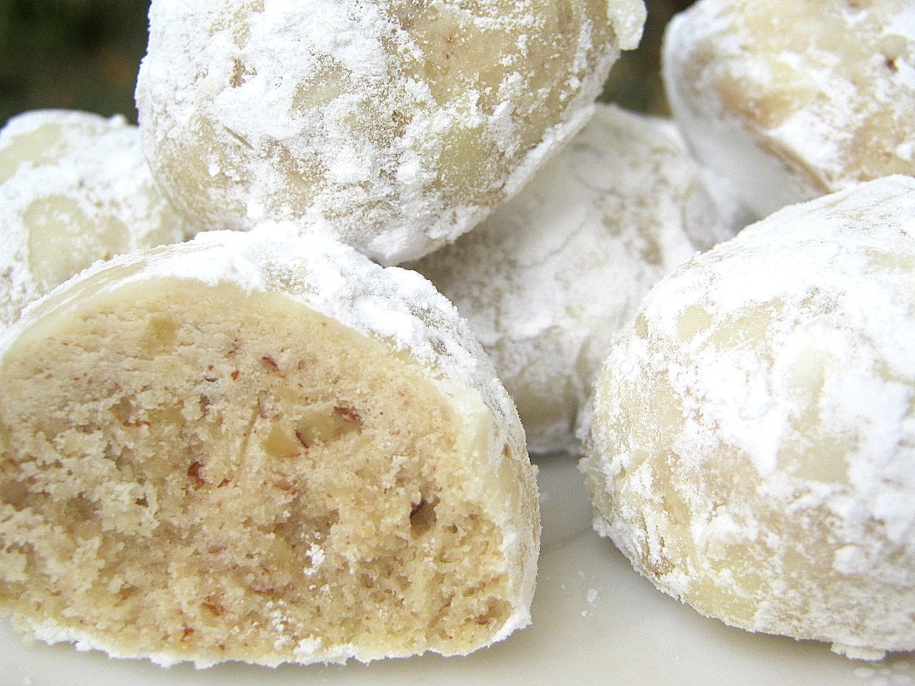 Snowball Mexican Wedding Cookies Holiday by SugarMeDesserterie
