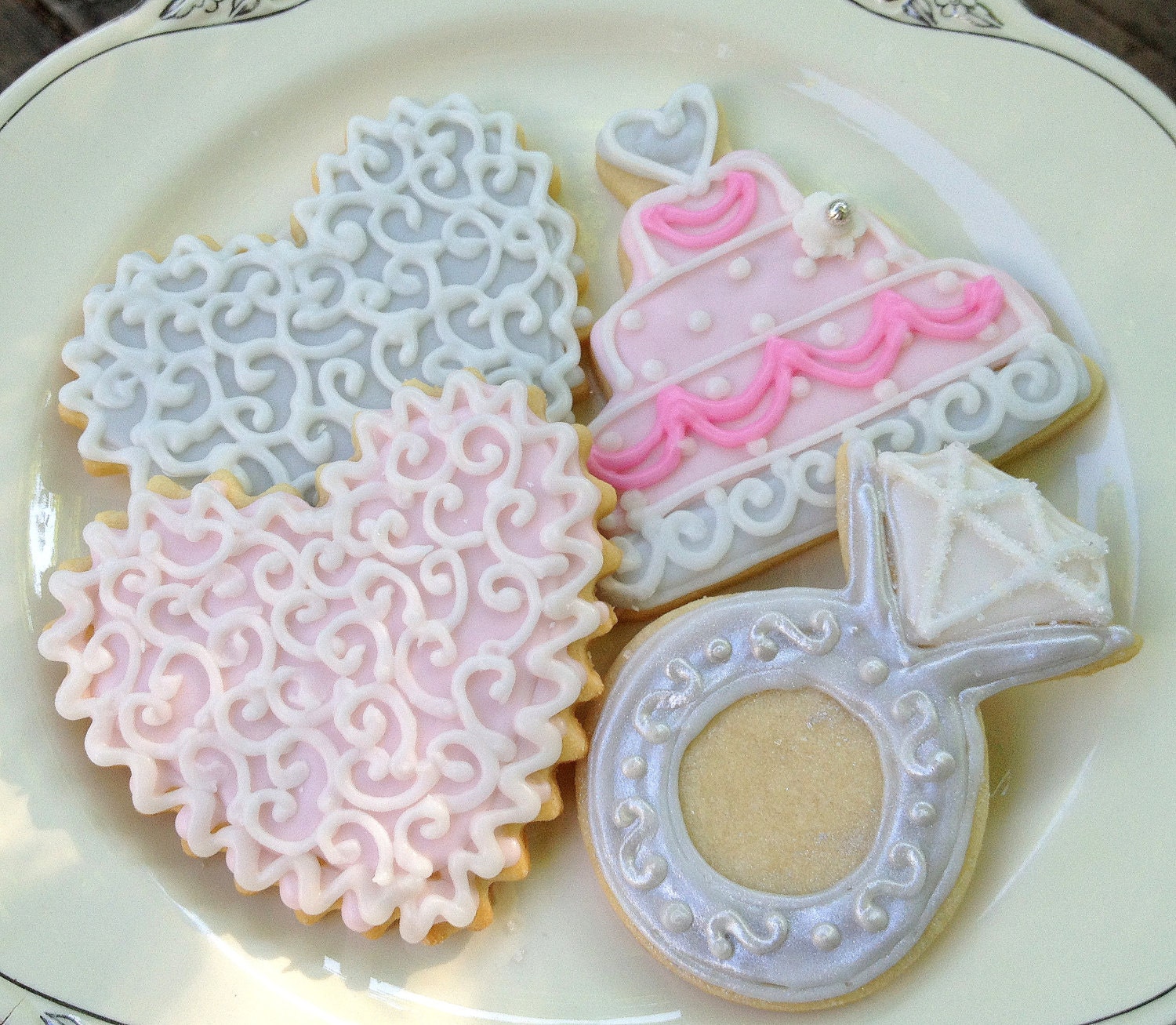 wedding ring cookie favors