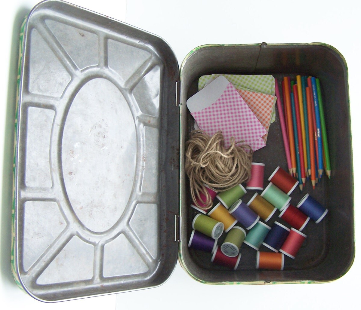 Vintage Metal Green Basket Weave Picnic Basket Retro Storage