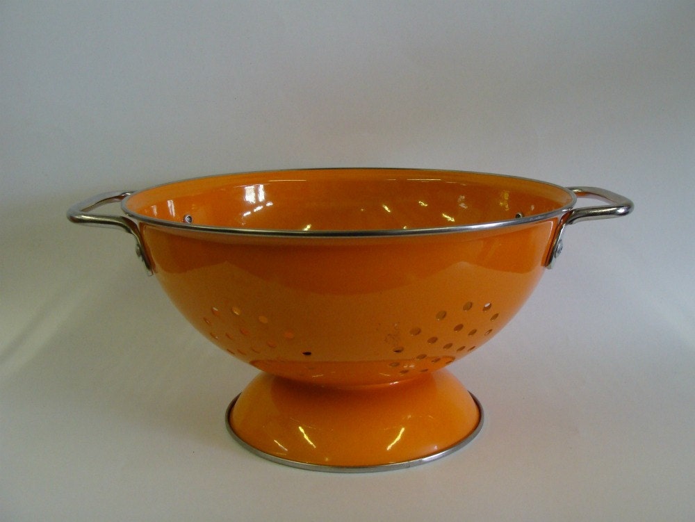 Vintage Orange Enamel Colander / Footed Orange Enamel Colander