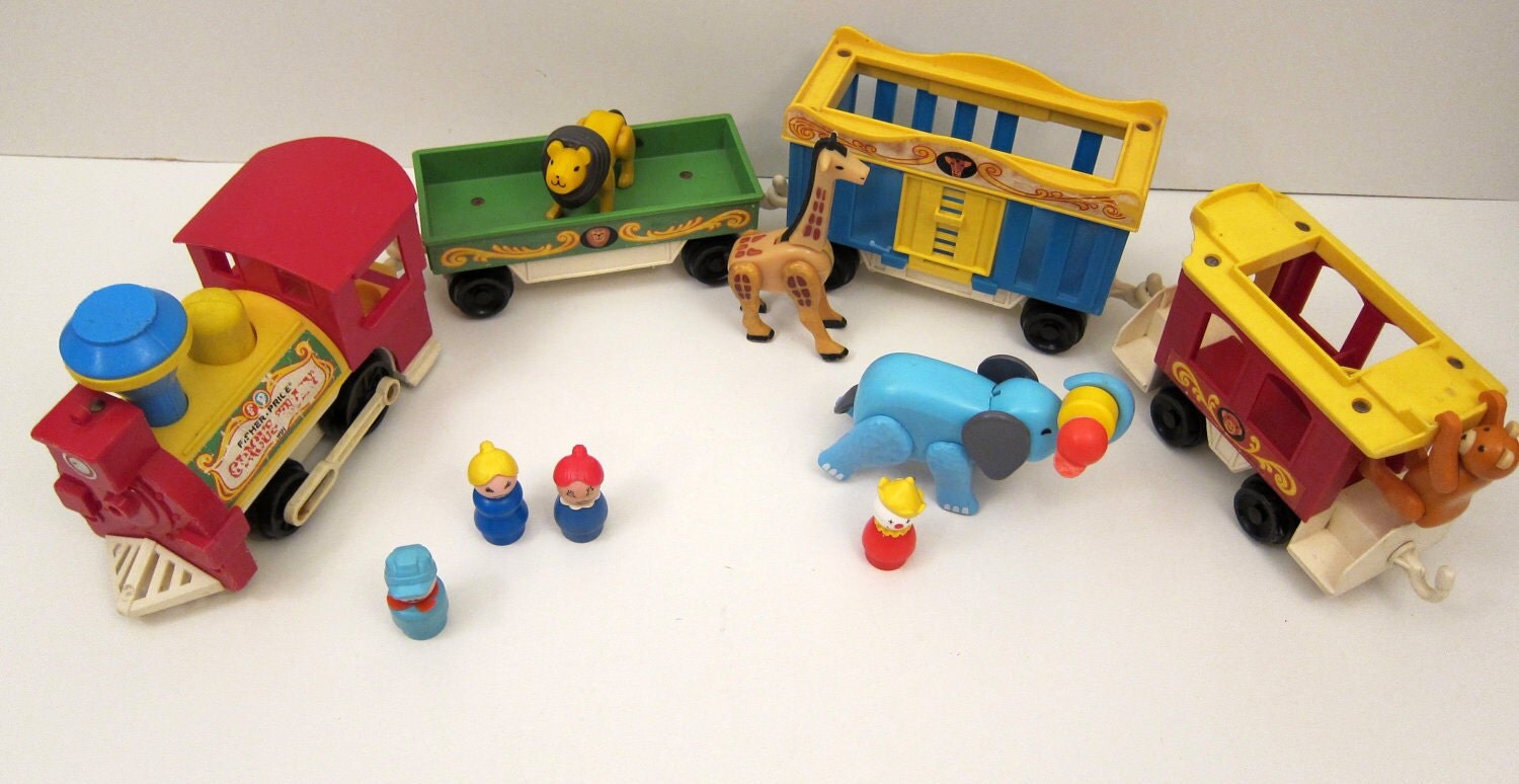 fisher price circus train with little people toy by ThePantages