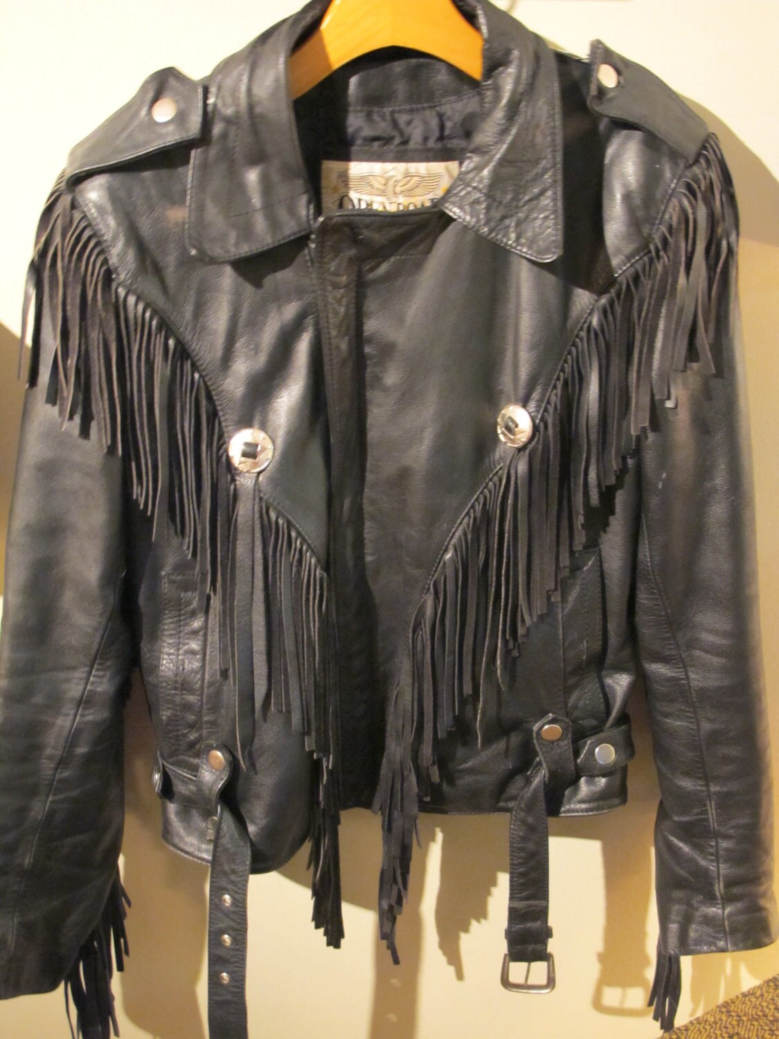 BLACK LEATHER FRiNGE JACKET. ROcKER PuNK BiKER wESTERN bOHO.