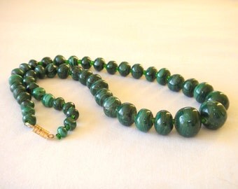 Genuine Natural Green Graduated Malachite Necklace African Stone Hand cut