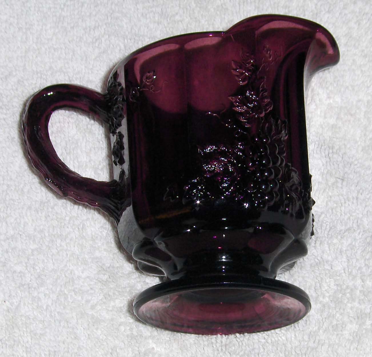 Vintage AMETHYST glass PITCHER decorative art glass PURPLE