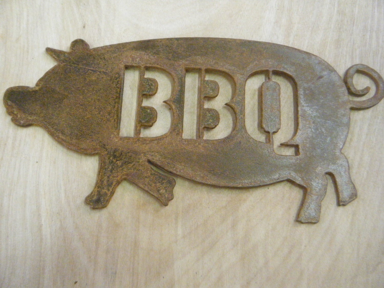 Rusted FREE by BBQ Metal Rustic Sign Pig SHIPPING  bbq rustic signs RockinBTradingCo