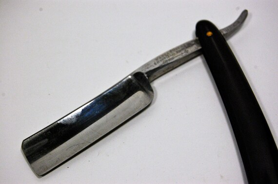 1800s vintage Wade & Butcher Sheffield Straight Razor 6/8
