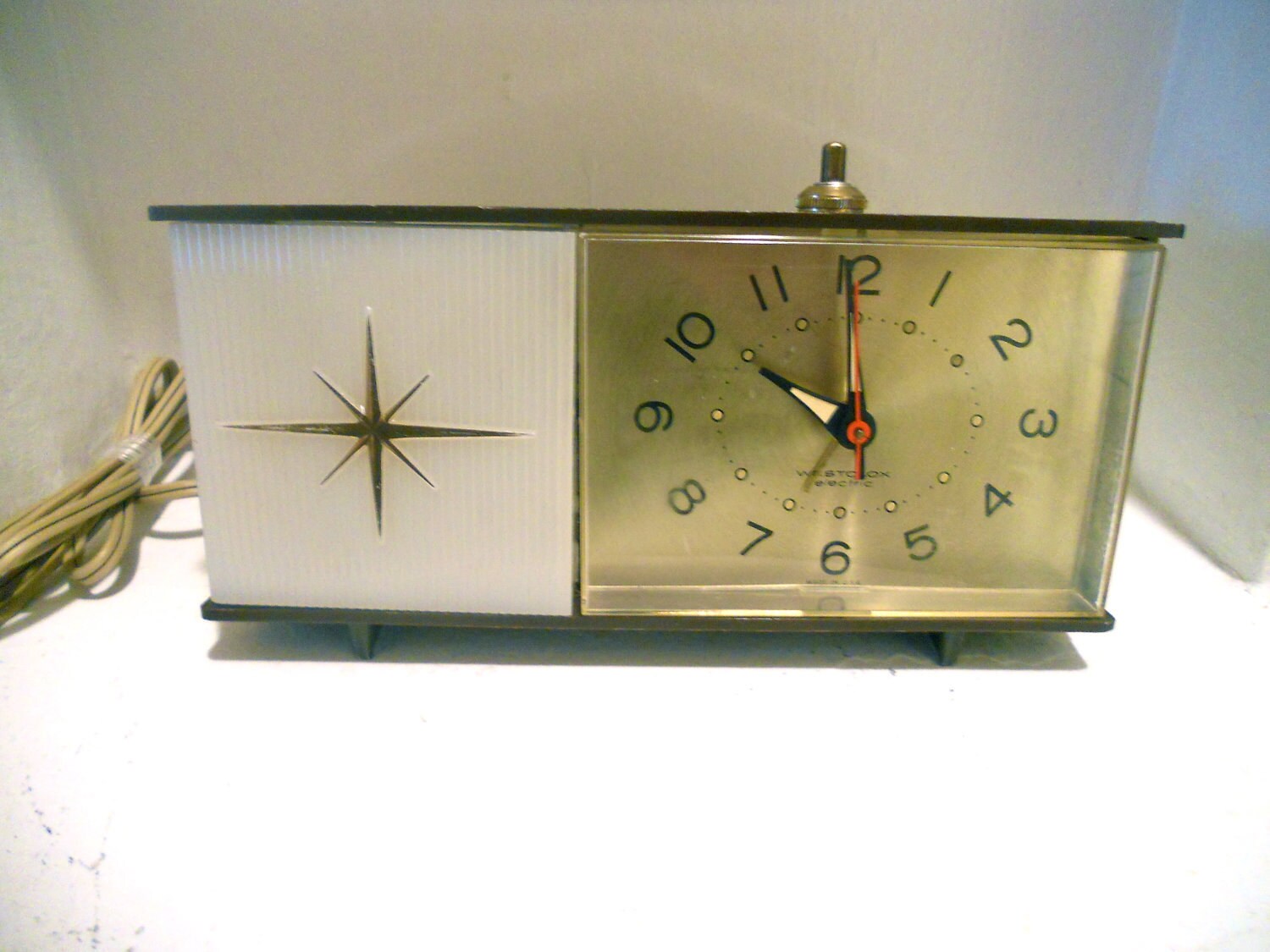 digital clock mini with nite lite