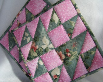 Green and Pink Quilted Potholders - Set of 2 - HANDMADE BY ME