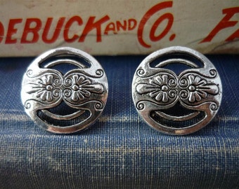 12pcs Beautiful Antiqued Silver Buttons 17mm (SB144)