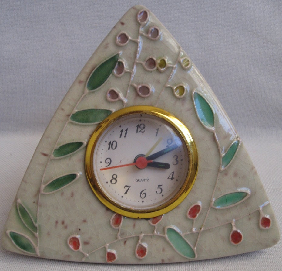 Vintage NATURE Clock Beautiful NatureThemed Art Clock