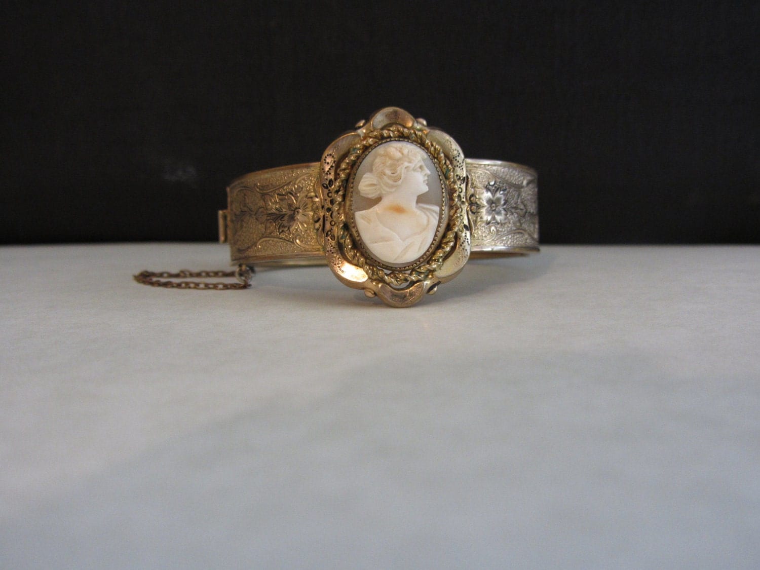 Antique Cameo Bracelet Newport Estate Jewelry by SneakyPoodle