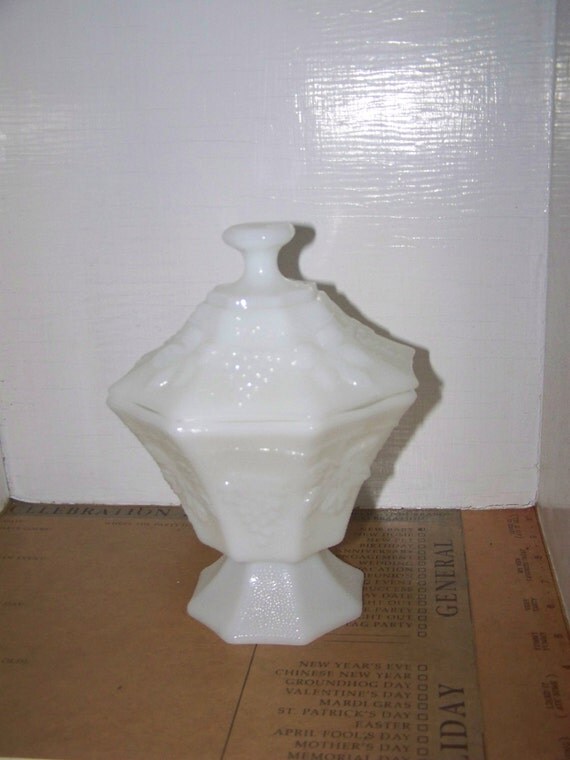 Vintage Milk Glass Candy Dish Grapes Leaves by Dallas2Denver