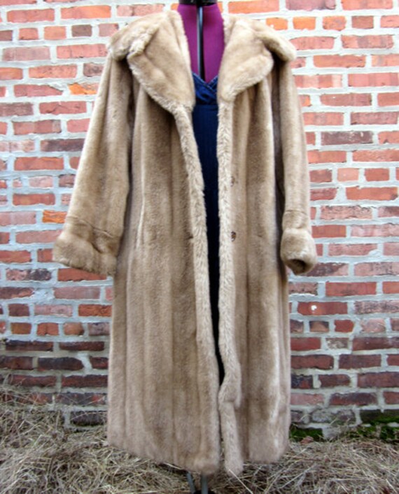 Mincara 1970s VIntage Faux Fur Coat