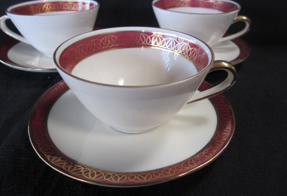 Gold/Red Espresso cup and Saucer made in Germany by by STYLEMIX