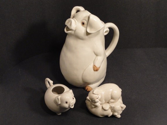 Vintage 1977 Fitz and Floyd PORKY Pitcher with Pigs in a 