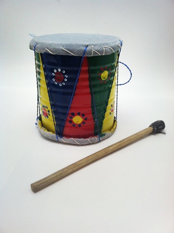 Handmade drum from recycled materials hand painted / Tambor