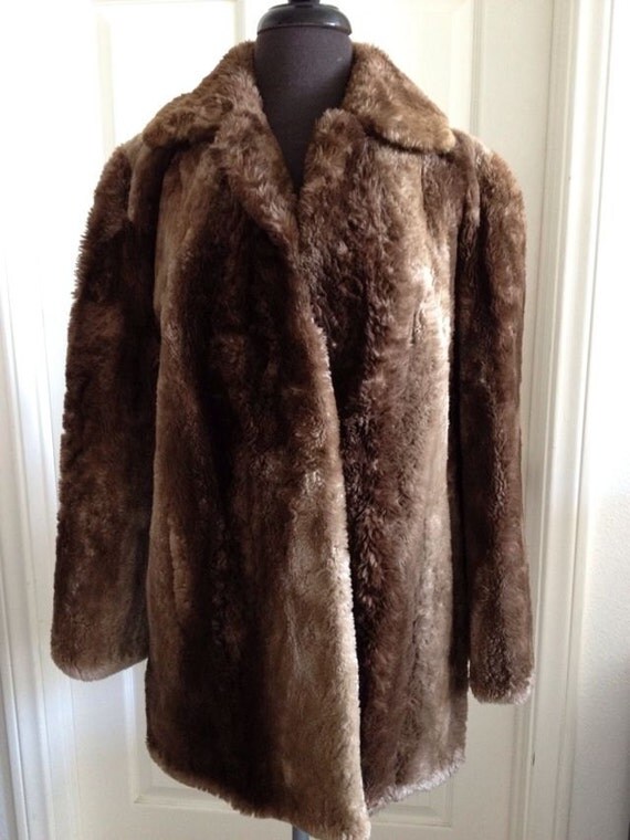 Items similar to Vintage Fur Coat / Beaver on Etsy
