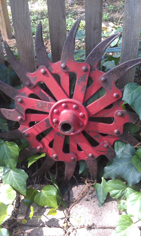 Rusty Metal Garden Art Industrial Chic Decor
