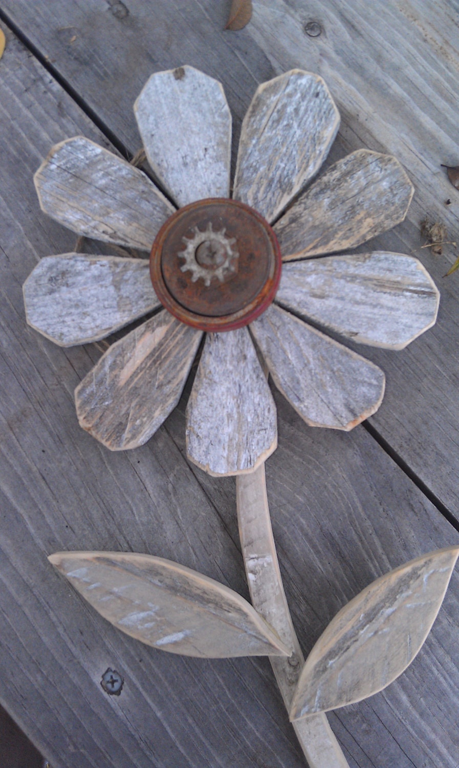 Reclaimed Wood Flower Rustic Wall Decor Rusty Metal Folk Art