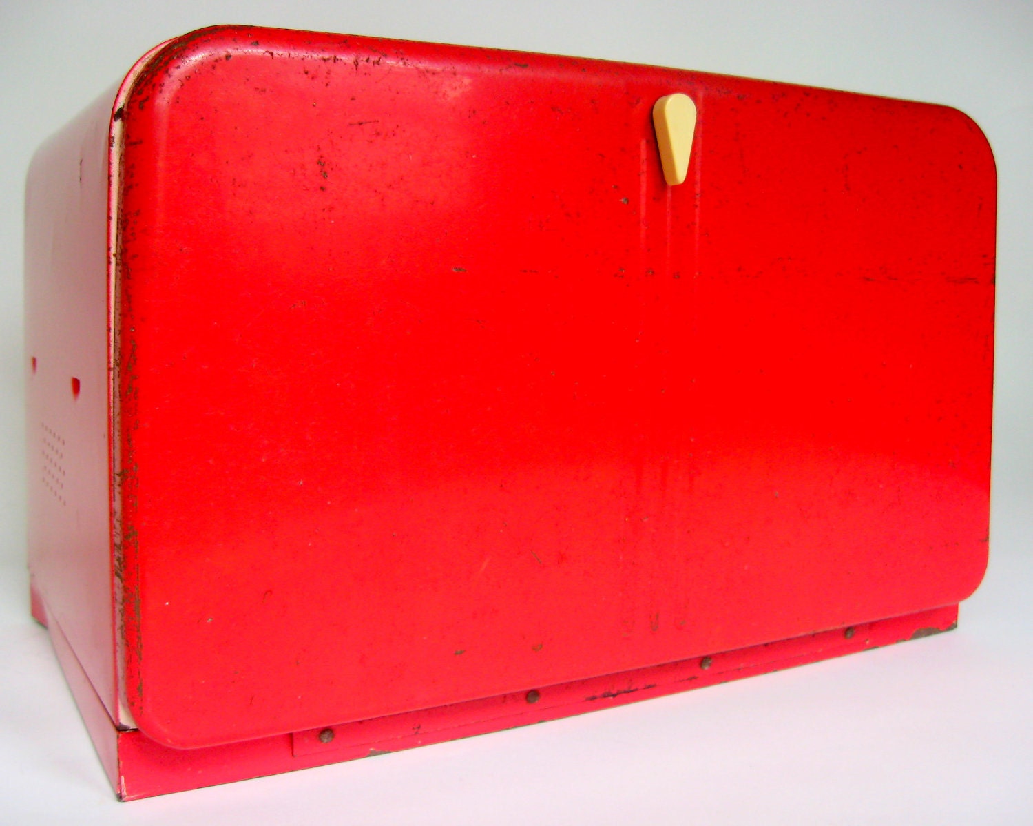 Vintage Bread Box 1950s Lincolnware Beauty Box Red