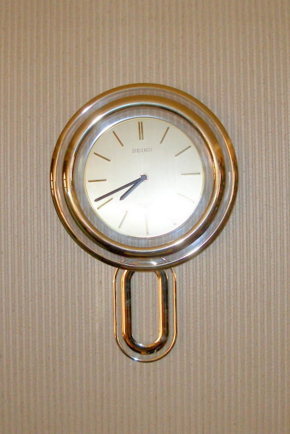 Vintage SEIKO Floating Dial Pendulum WALL CLOCK Gold Tone