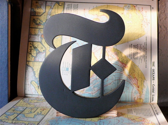 Vintage-style 'Old English' Letter 'T'