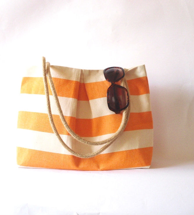 Canvas Tote bag Beach bag Orange and white stripes. Water