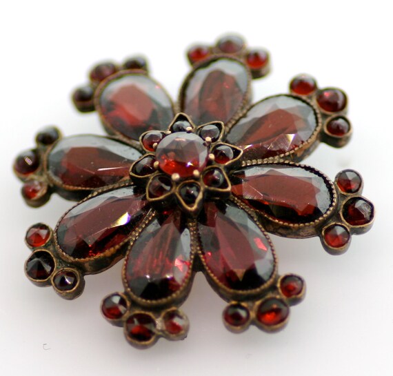 Antique Victorian Brooch by TheCopperCanary on Etsy