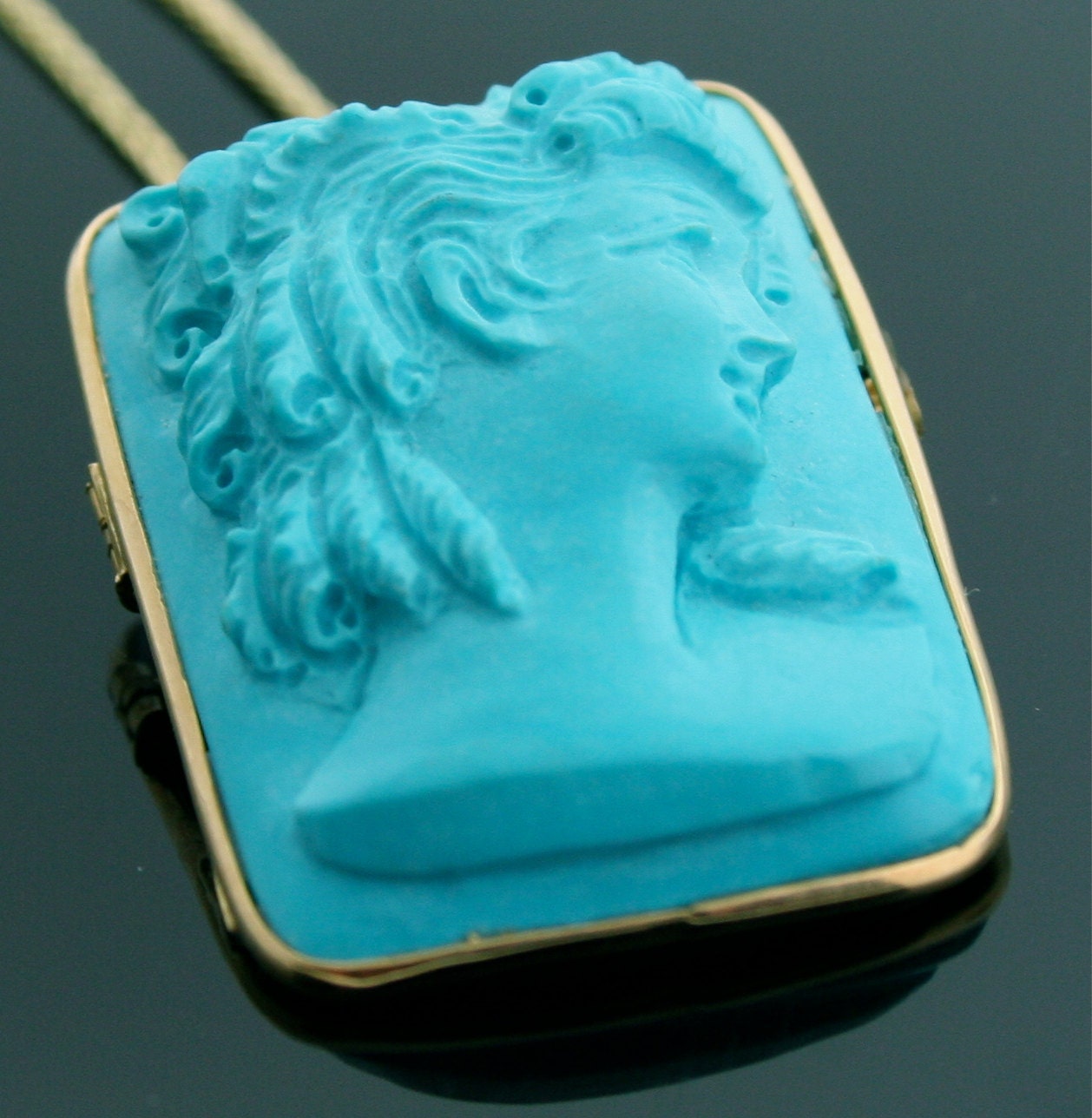 Vintage Italian 18k Yellow Gold Carved Turquoise Cameo on a