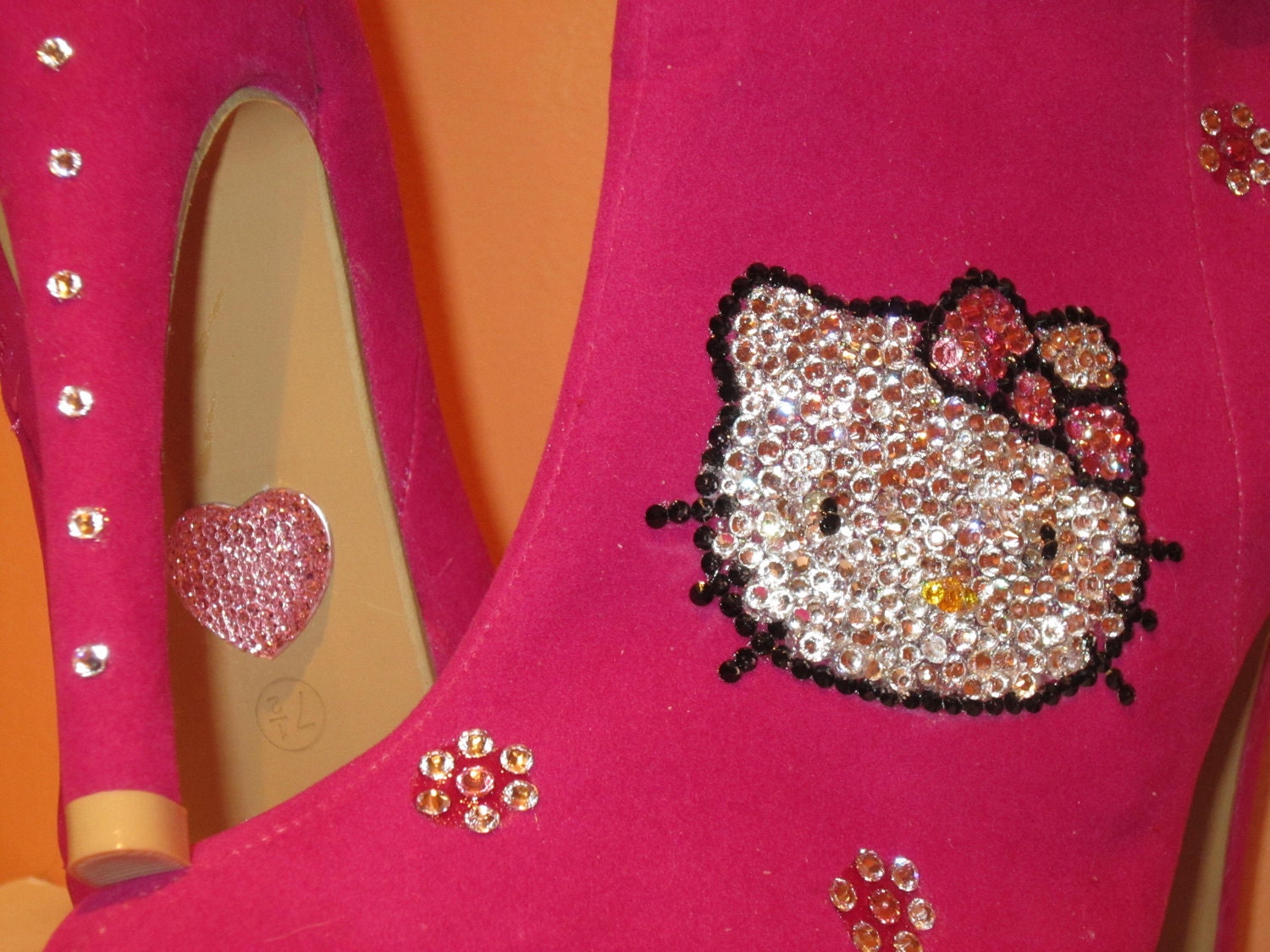 high heels hello kitty