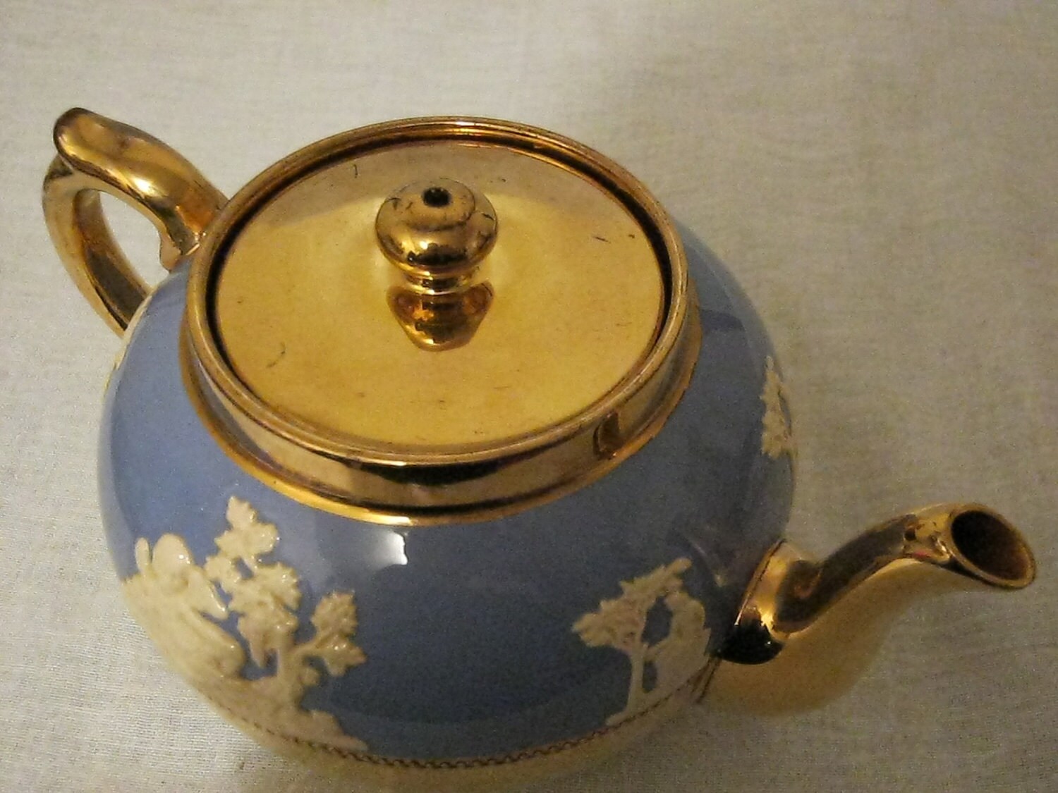 Vintage Gibson Staffordshire Teapot With Gold Bottom And